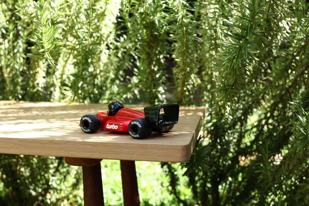 Jouet Premium Petite Voiture Playforever Verve Turbo Laser Ferrari 3+