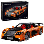 CaDA Master 1:8 Mazda RX-7 C61502W