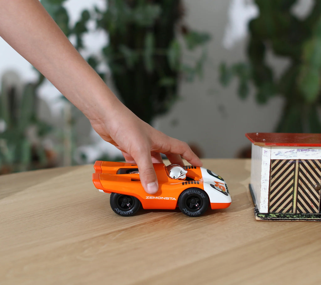 Toy Small Car Porsche 911 Playforever Orange 3+
