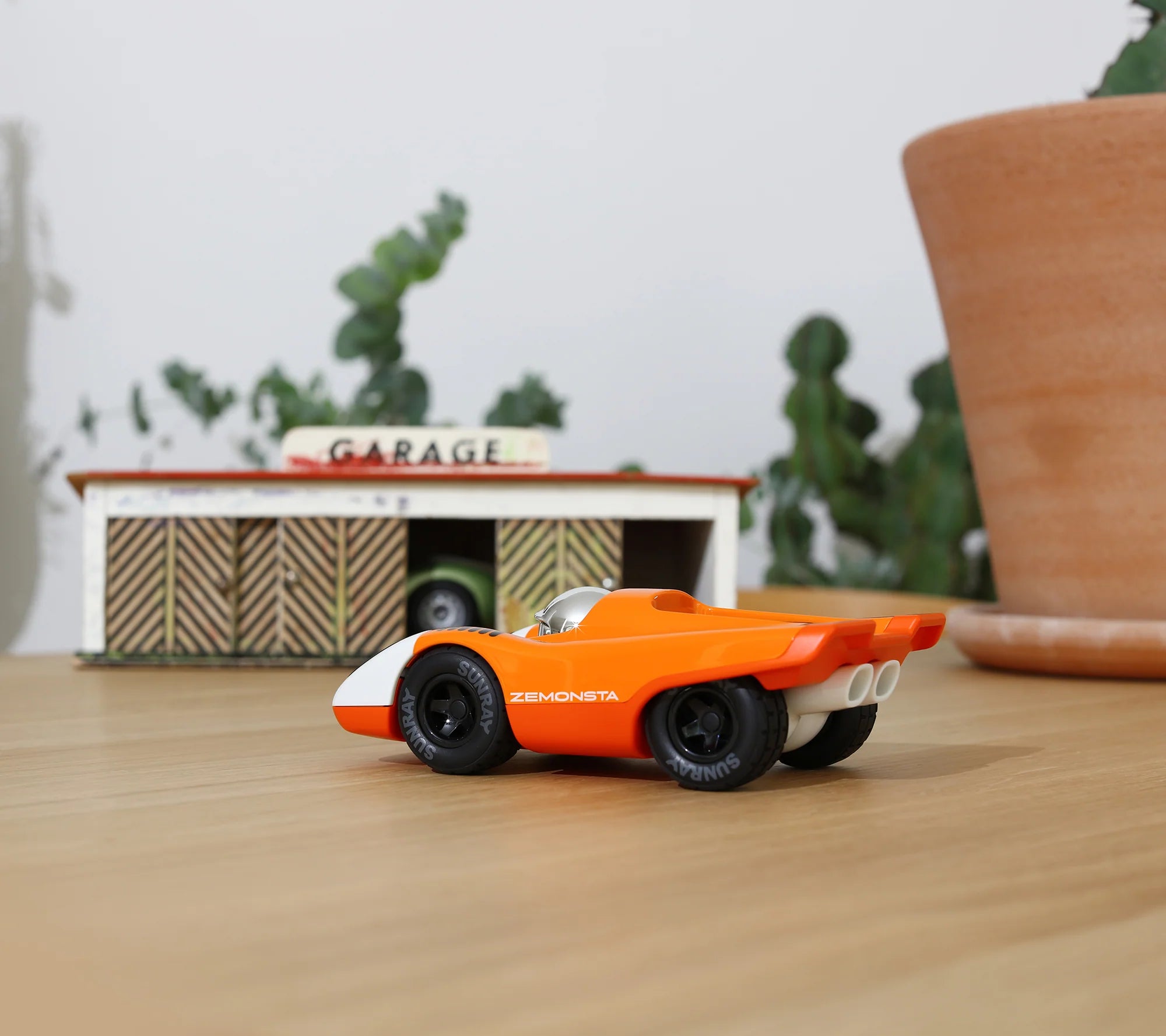 Toy Small Car Porsche 911 Playforever Orange 3+