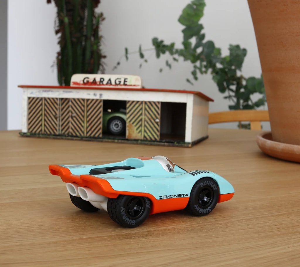 Toy Small Car Porsche 911 Playforever Orange 3+