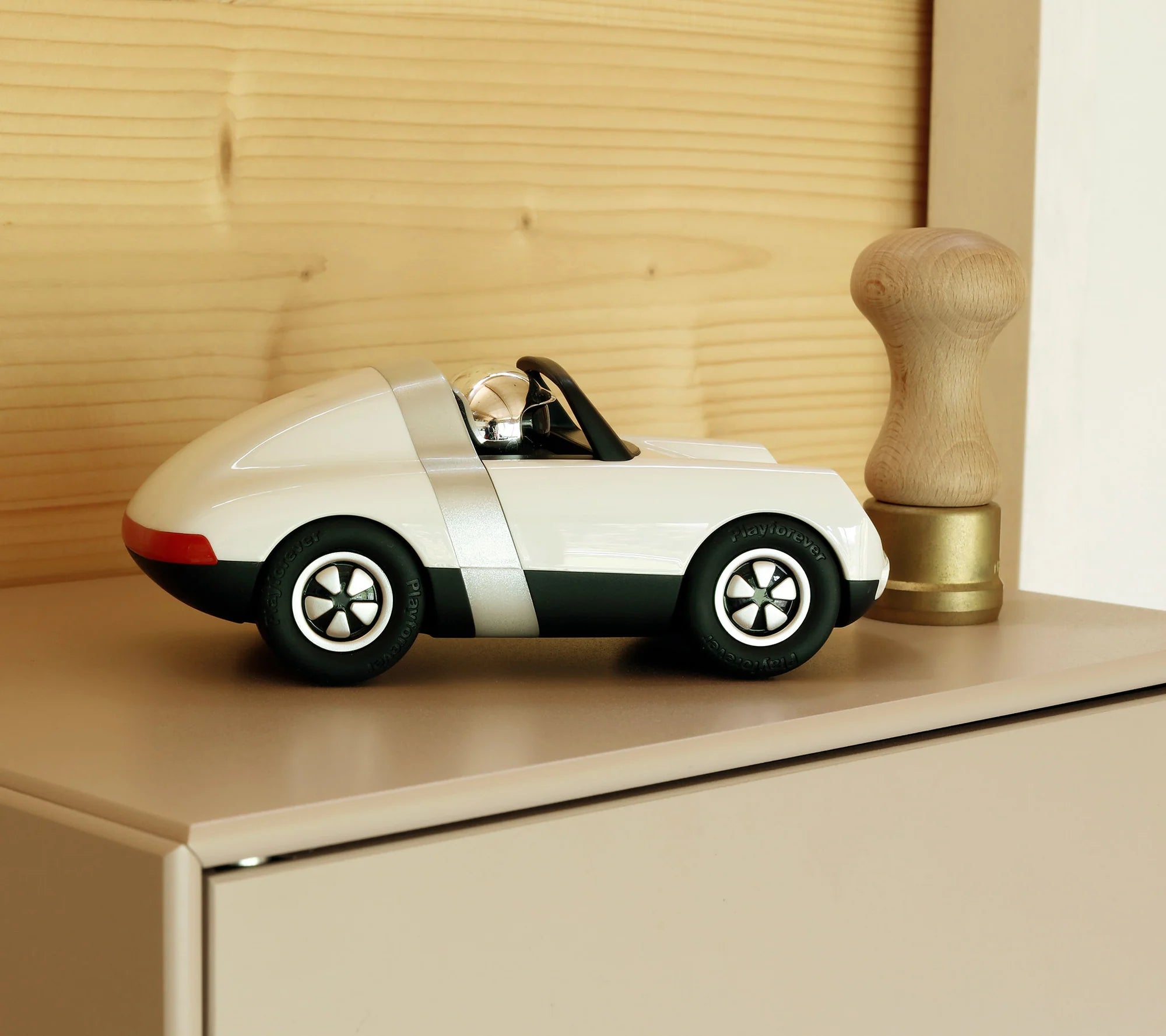 Jouet Petite Voiture Luft 911 Targa Playforever Blanc 3+ (Copie)