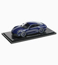 1/18th scale miniature Porsche 911 Carrera 4 GTS 40th anniversary