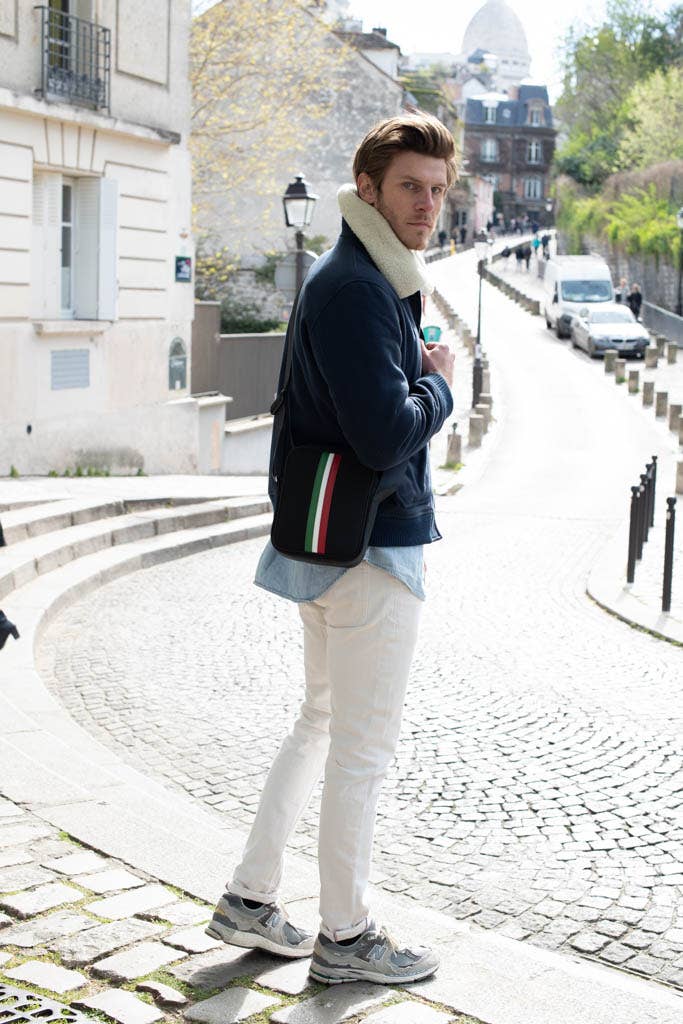 Besace bandoulière homme e2r en tissu noir et cuir upcyclés